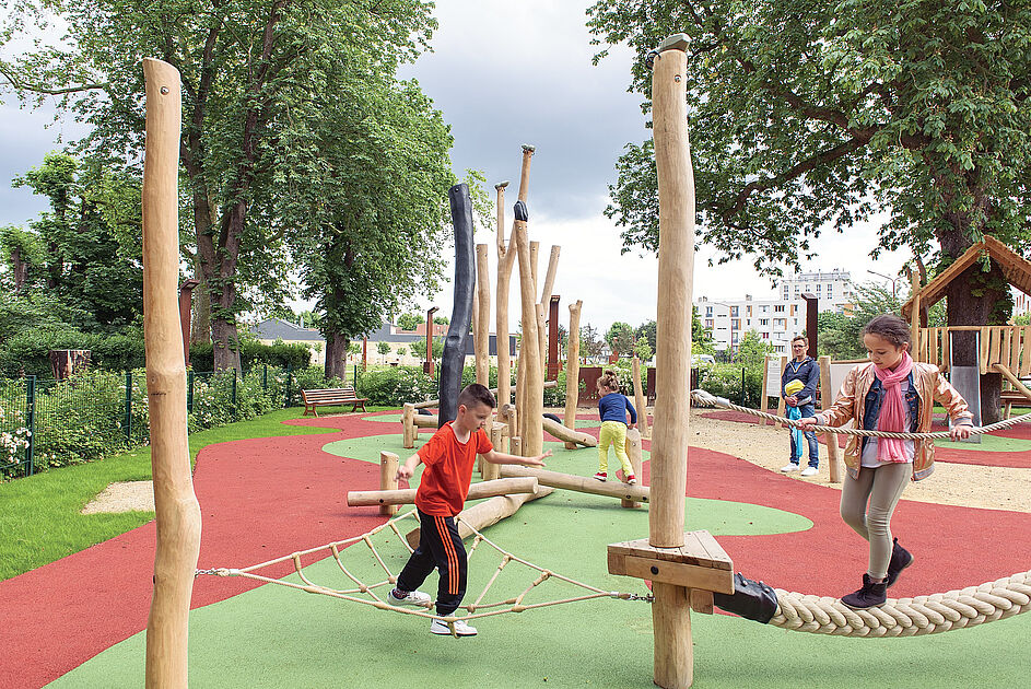 Aire De Jeux Du Jardin Du Clo Tre Ville De Petit Quevilly